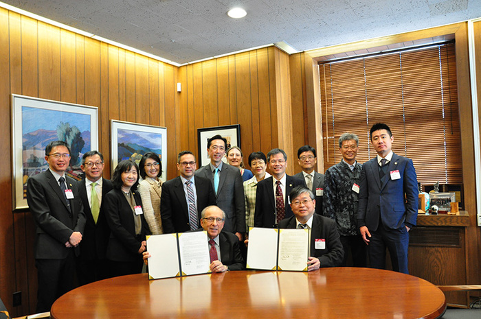 NCKU College of Medicine and Harvard School of Dental Medicine Sign MOU